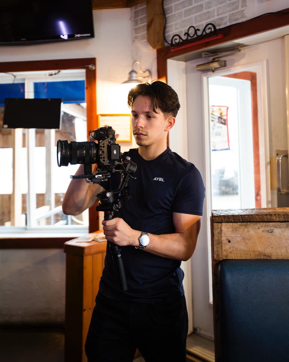 Rock Lamontagne en tournage pour un partenaire Elitas